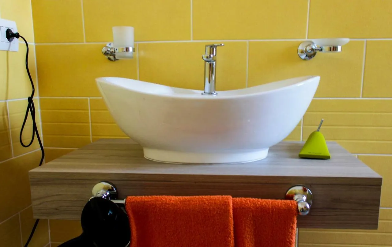 B&B L'Arcobaleno Pula Frühstückspension